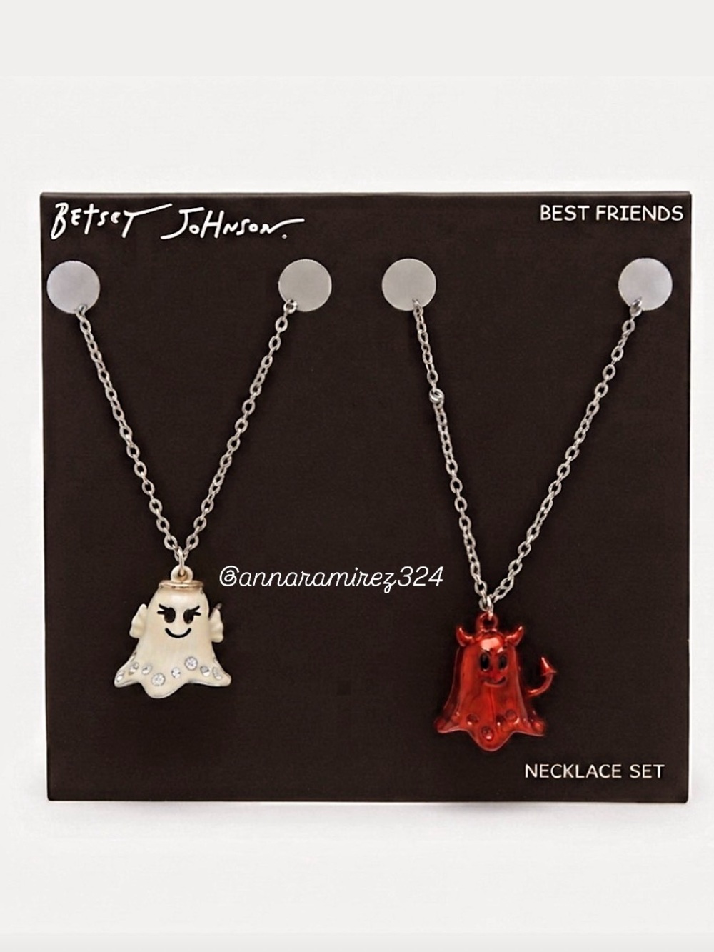 NWT ⚜️🤍♥️⚜️ BETSEY JOHNSON DEVIL ANGEL NECKLACE SET